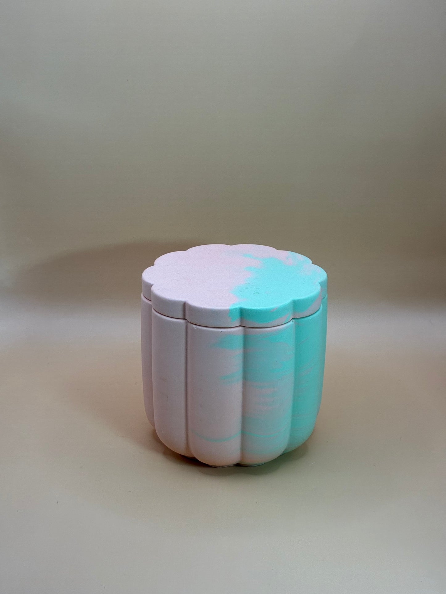 Walnut Maple Crumble Świeca Sojowa z Przykrywką