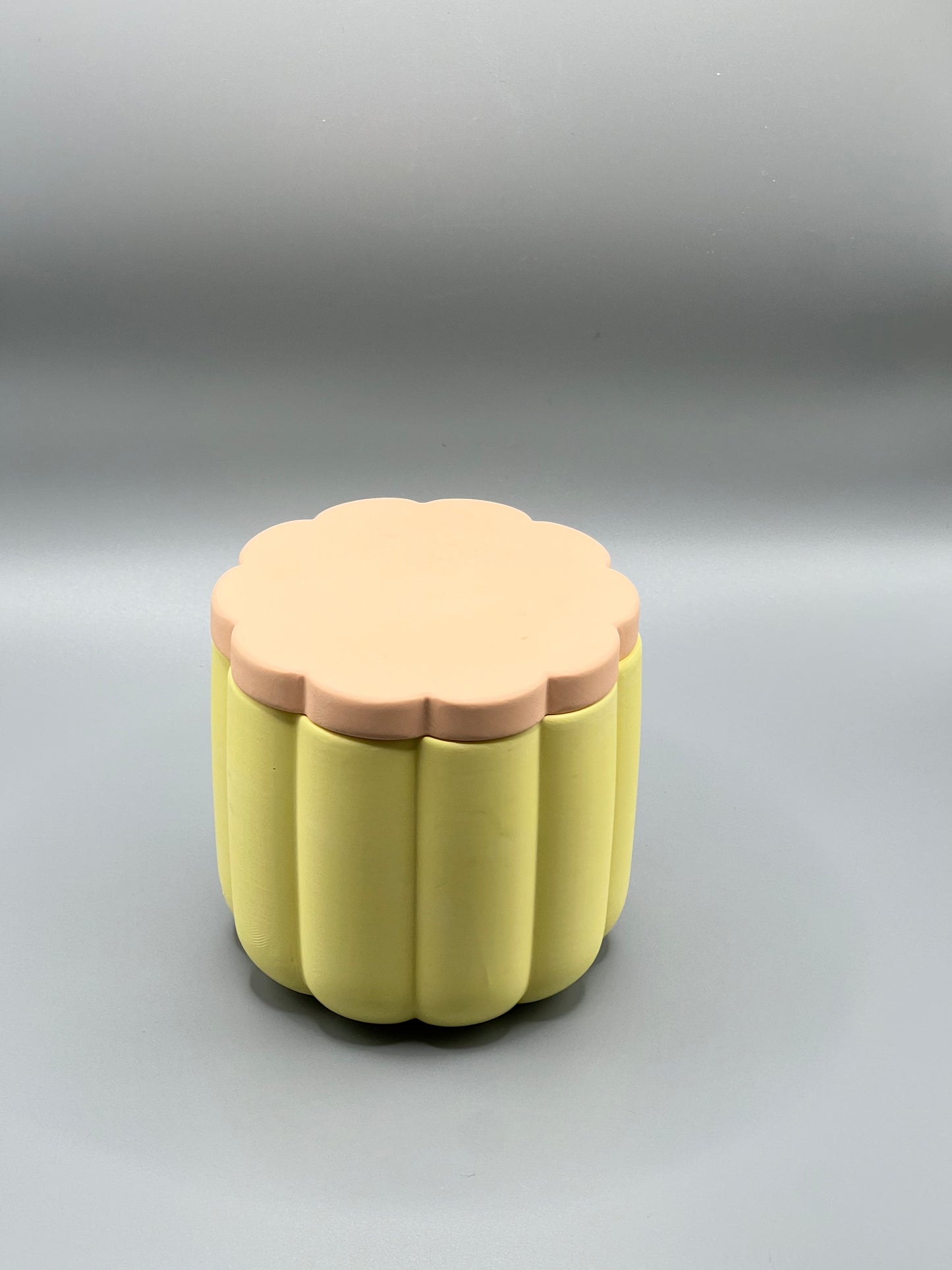 Walnut Maple Crumble Świeca Sojowa z Przykrywką