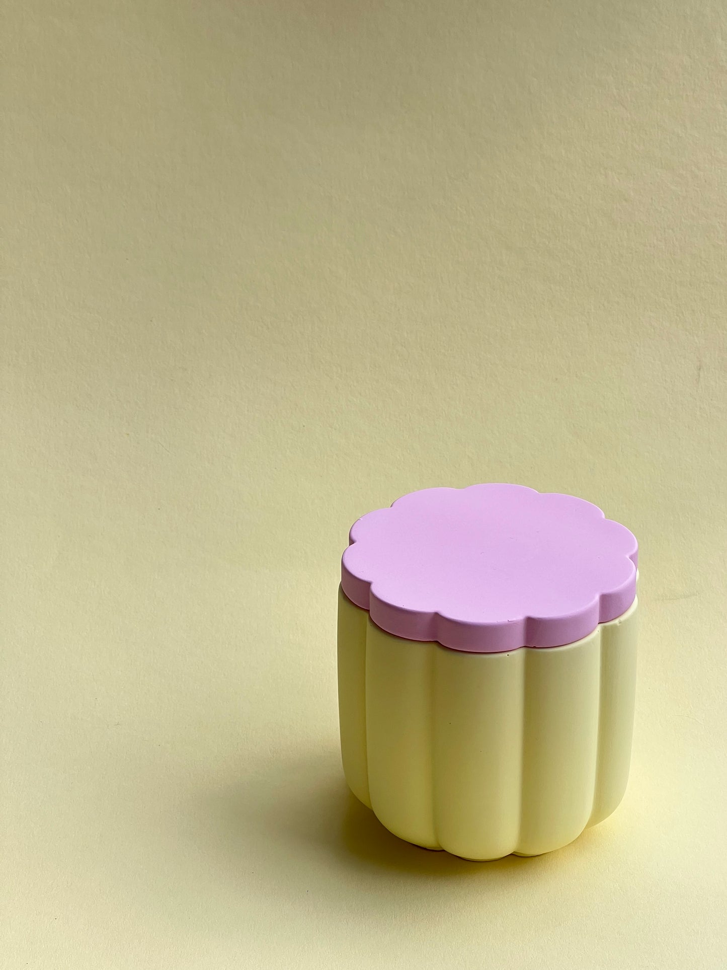 Peach Blossom Soy Wax Candle With Cover