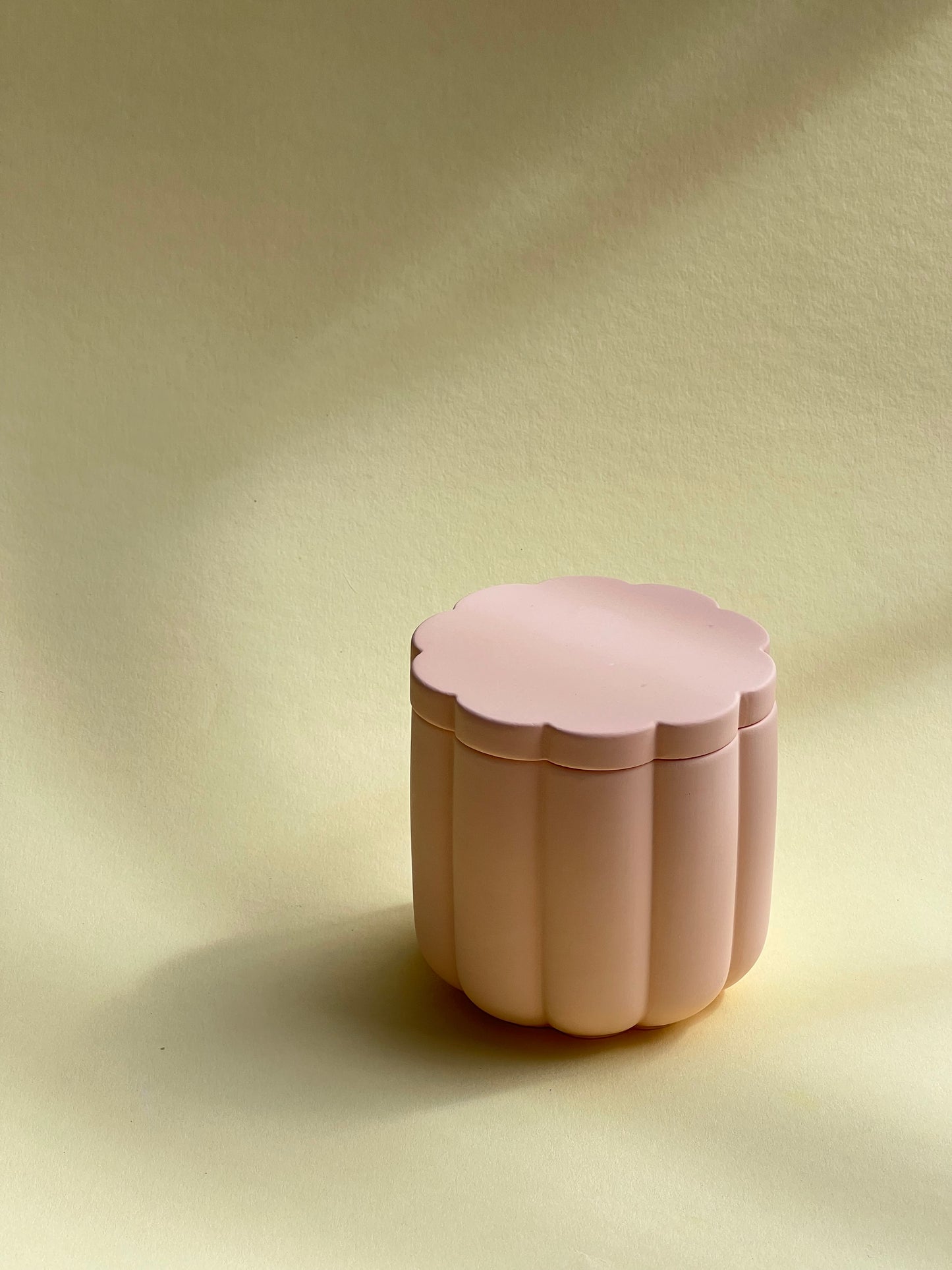 Peach Blossom Soy Wax Candle With Cover