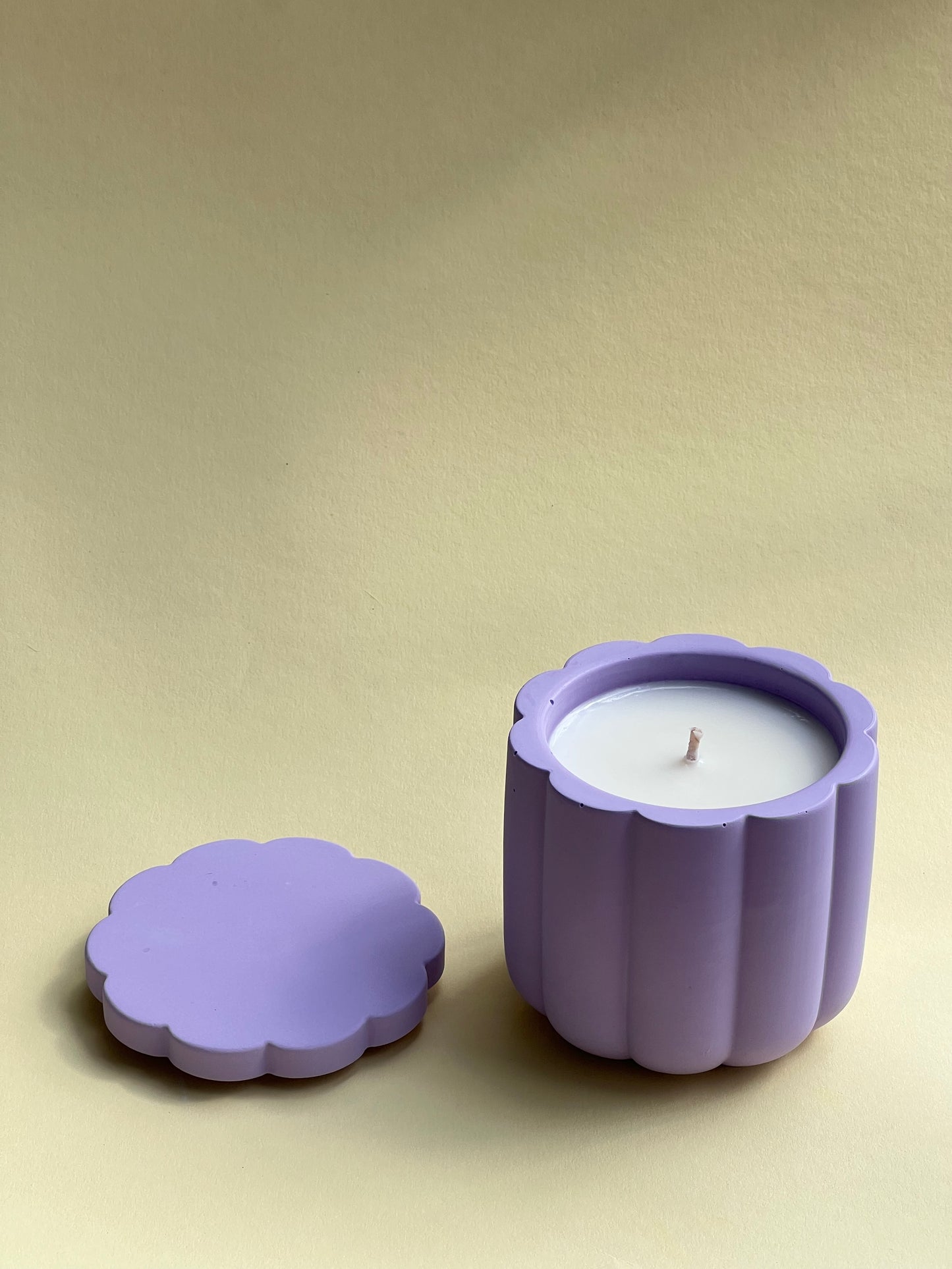 Peach Blossom Soy Wax Candle With Cover