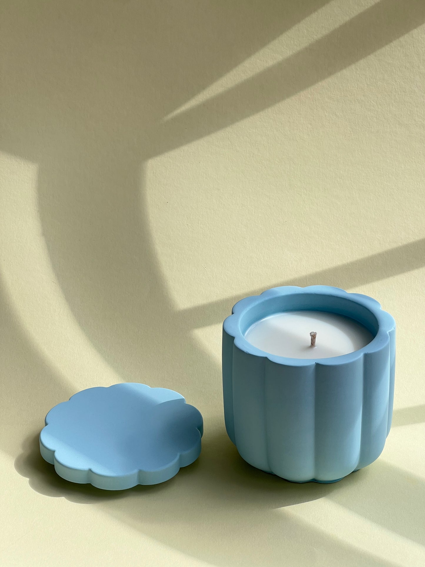 Peach Blossom Soy Wax Candle With Cover