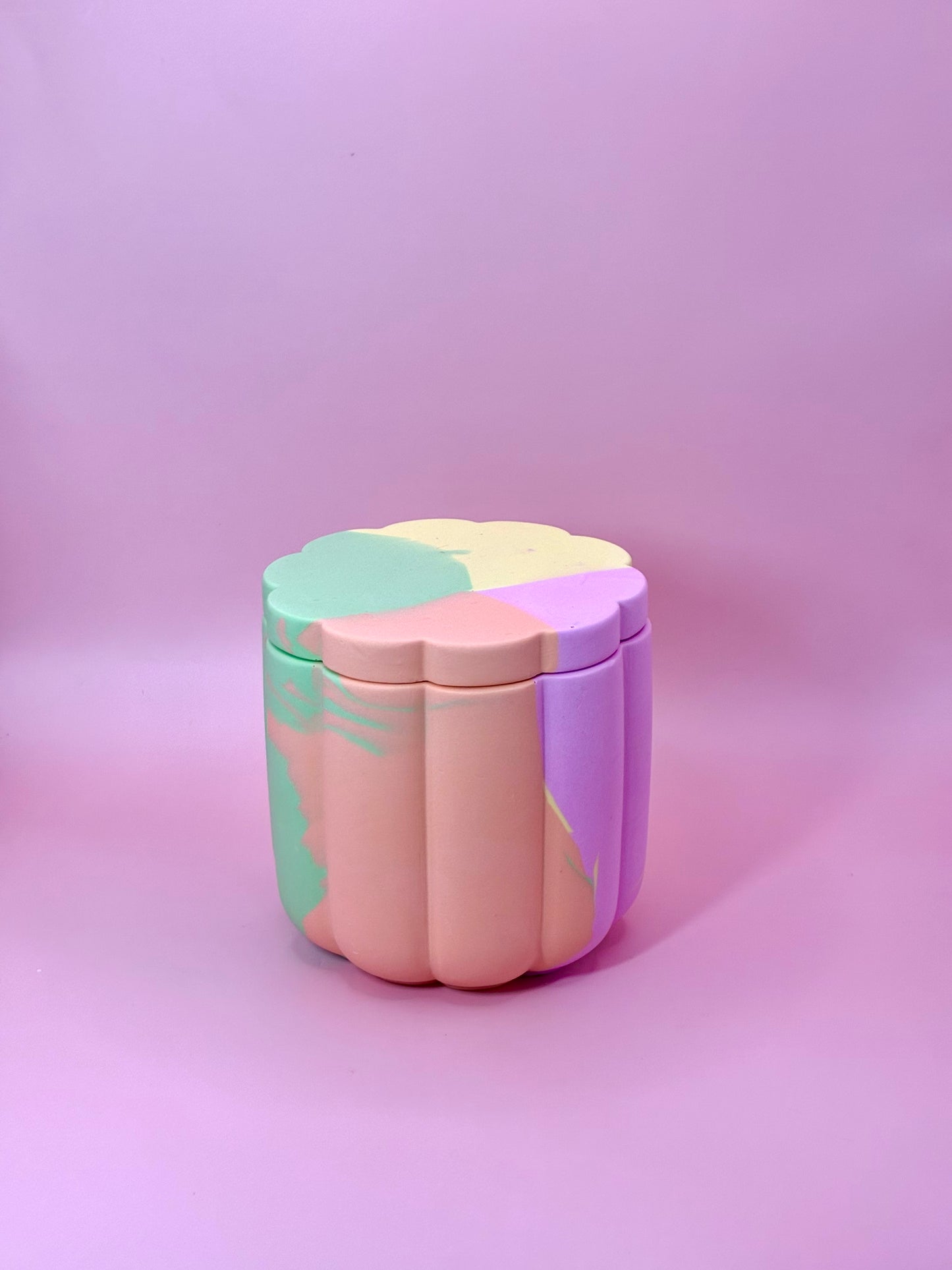 Lilac Blossom Świeca Sojowa z Przykrywką