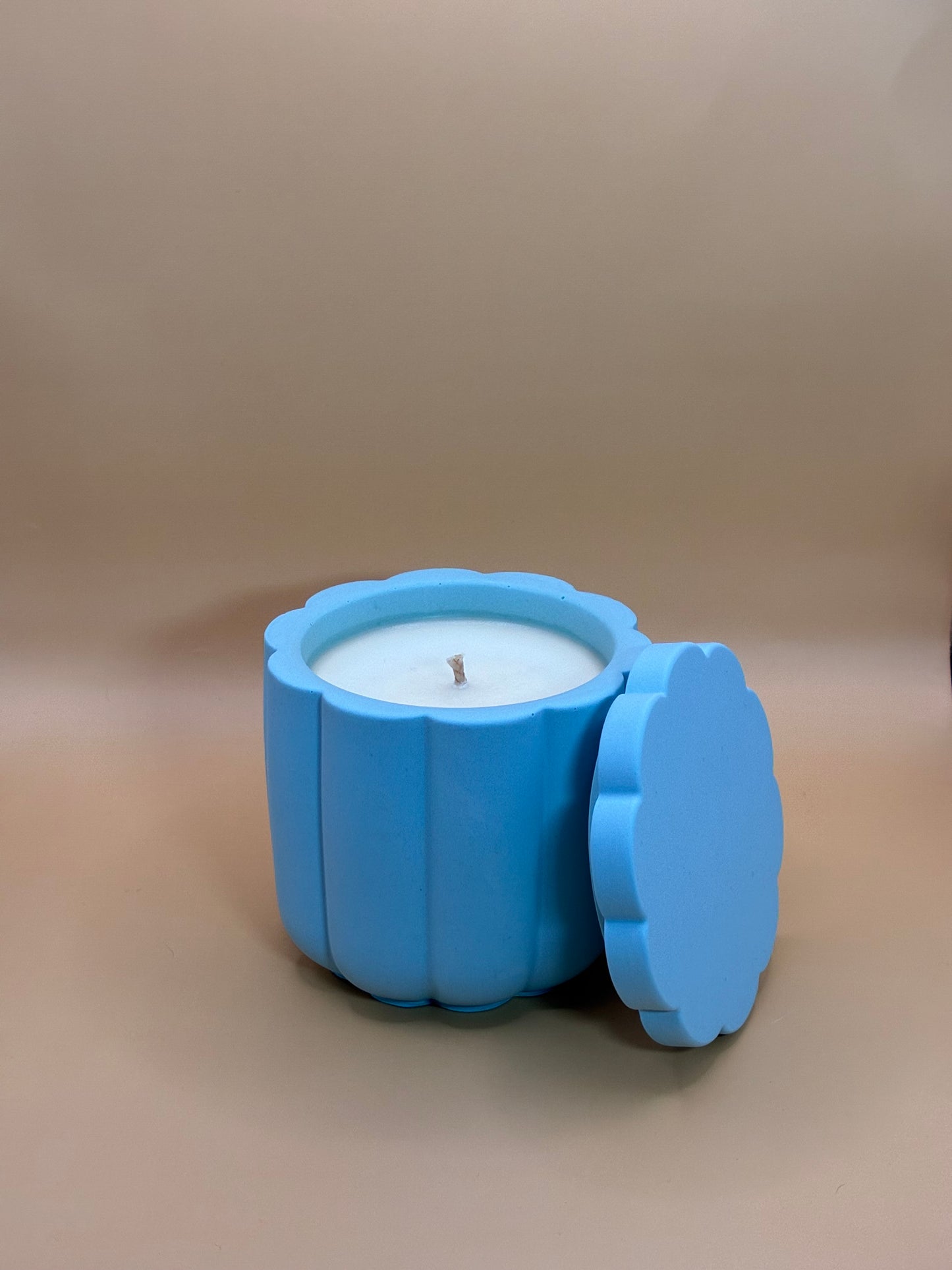 Walnut Maple Crumble Świeca Sojowa z Przykrywką