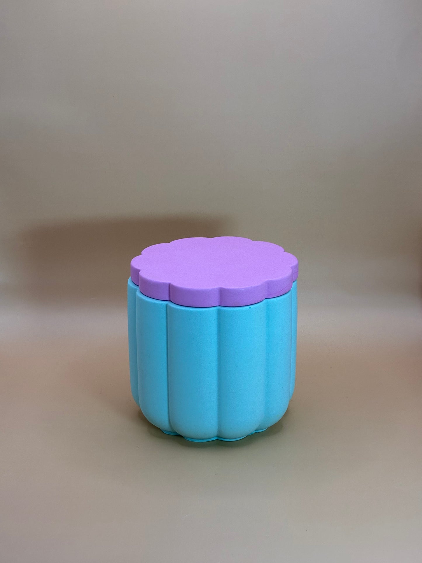 Cinnamon Bliss świeca sojowa z przykrywką