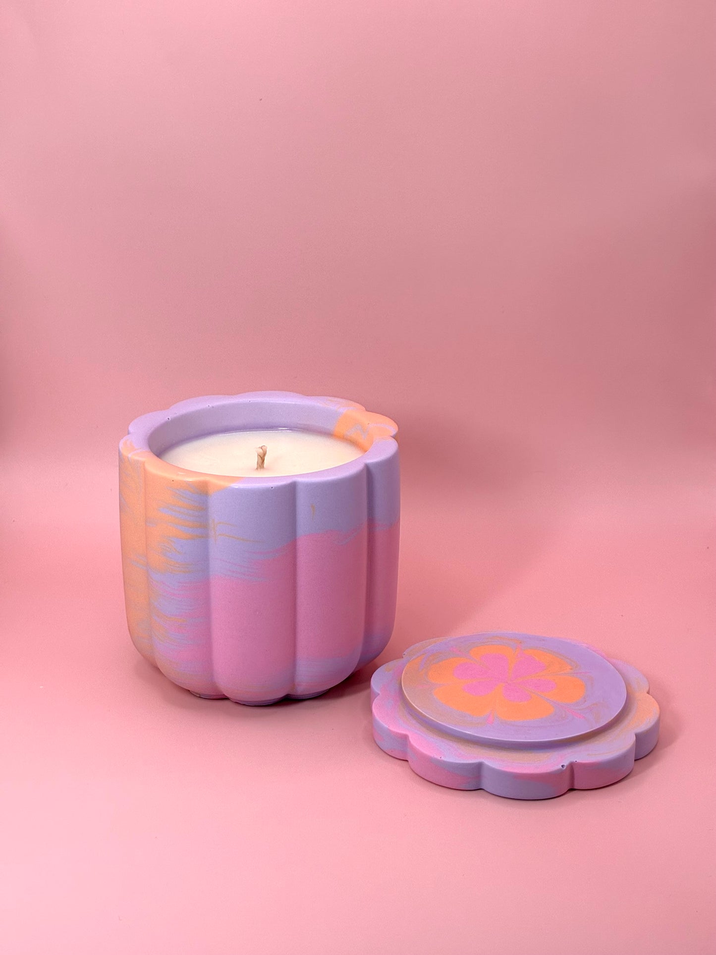 Lilac Blossom Świeca Sojowa z Przykrywką