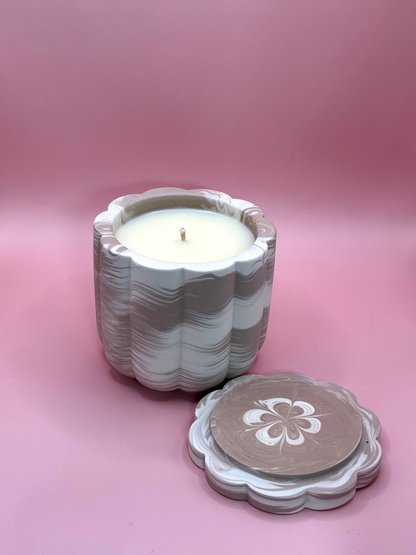 Cinnamon & Pumpkin świeca sojowa z przykrywką