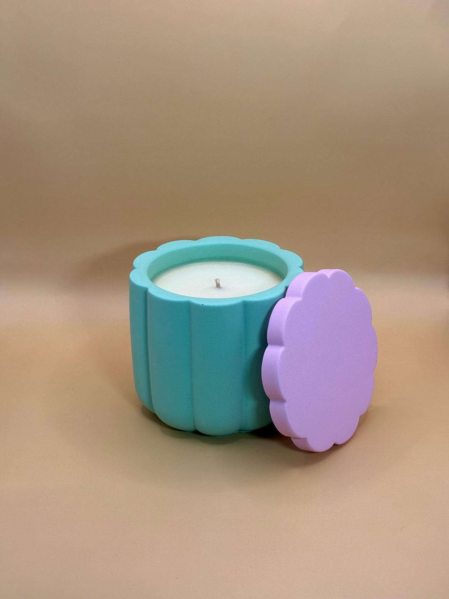 Walnut Maple Crumble Świeca Sojowa z Przykrywką