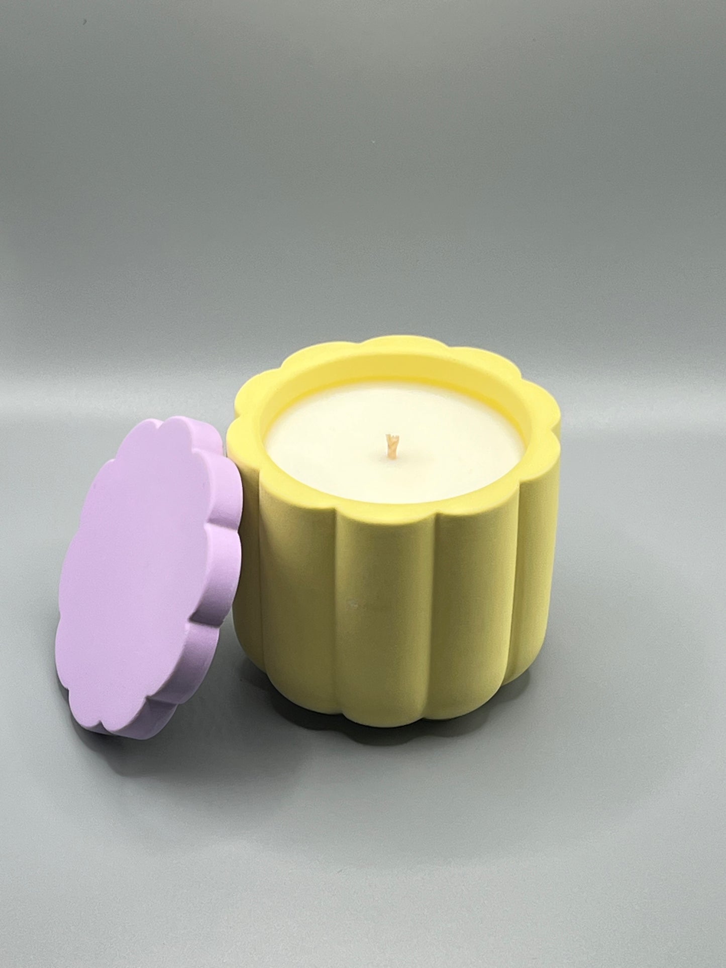 Walnut Maple Crumble Świeca Sojowa z Przykrywką