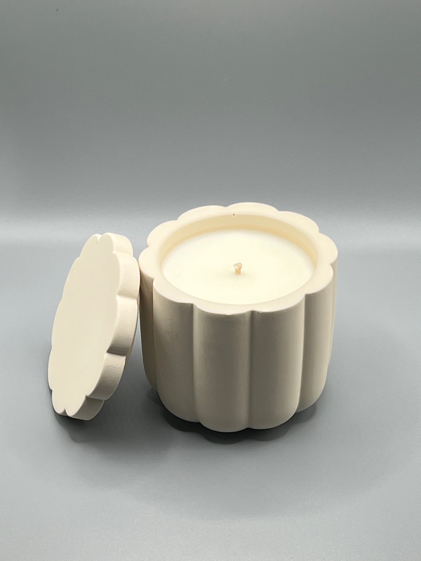 OUTLET Walnut Maple Crumble Świeca Sojowa z Przykrywką