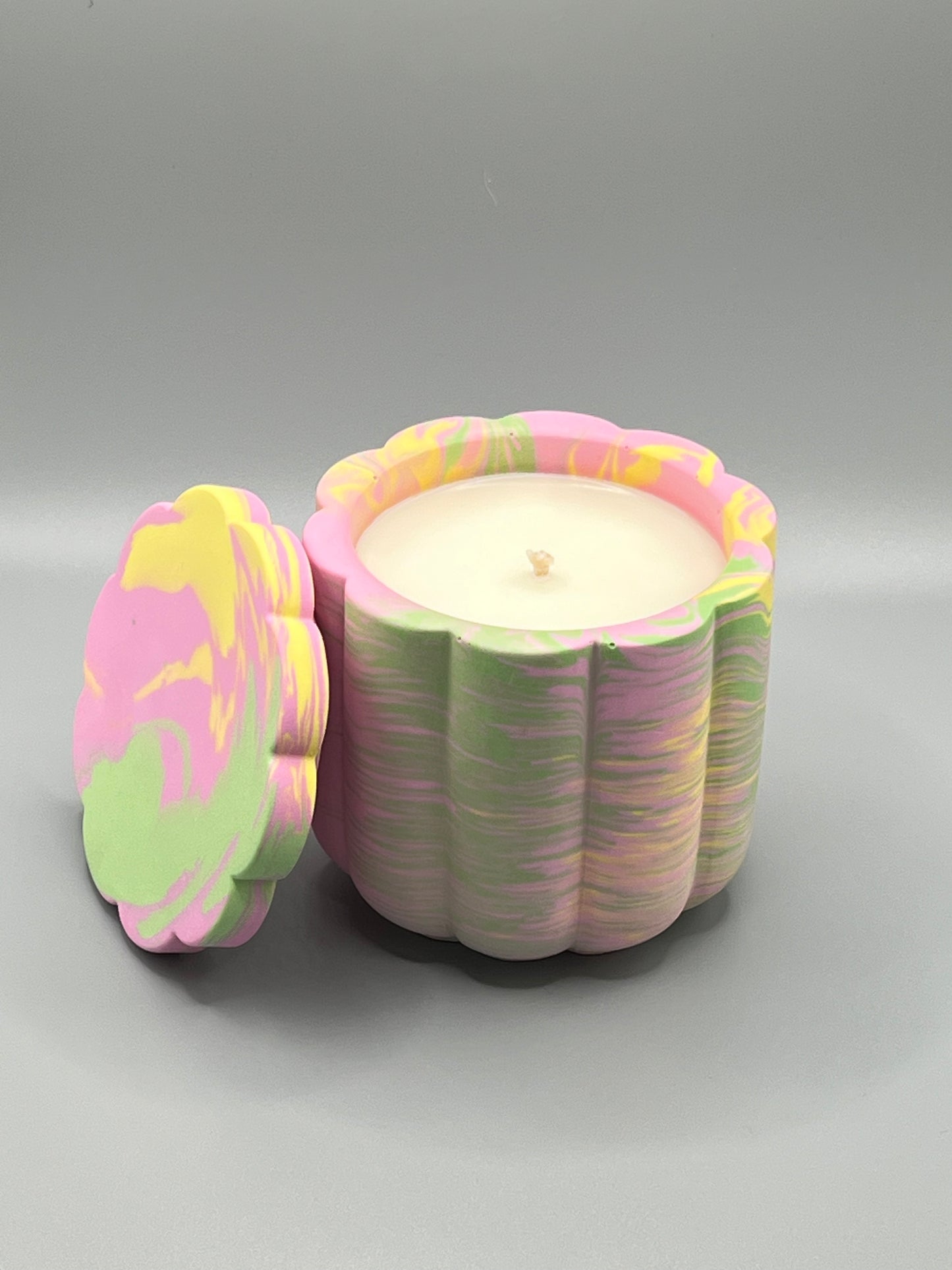 Peach Blossom Świeca Sojowa z Przykrywką