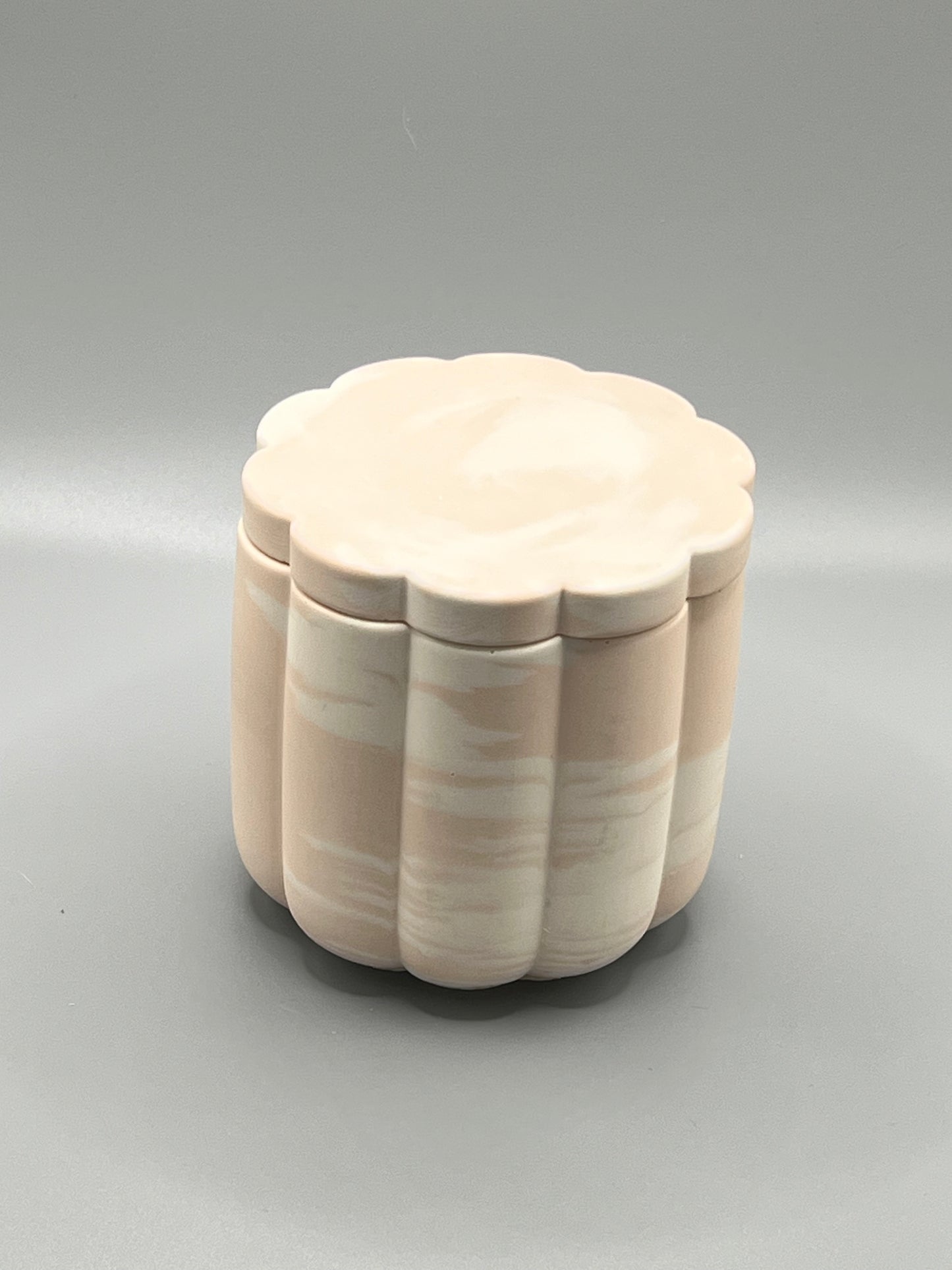 Hibiscus Waterfalls Świeca Sojowa z Przykrywką