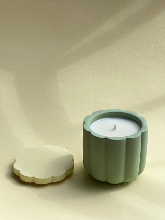 Peach Blossom Soy Wax Candle With Cover