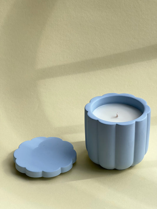 OUTLET: Peach Blossom Soy Wax Candle With Cover